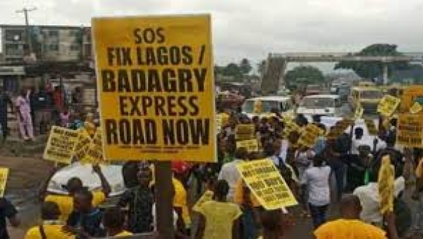 3 arrested “Fix Lagos-Badagry Road” protesters regain freedom